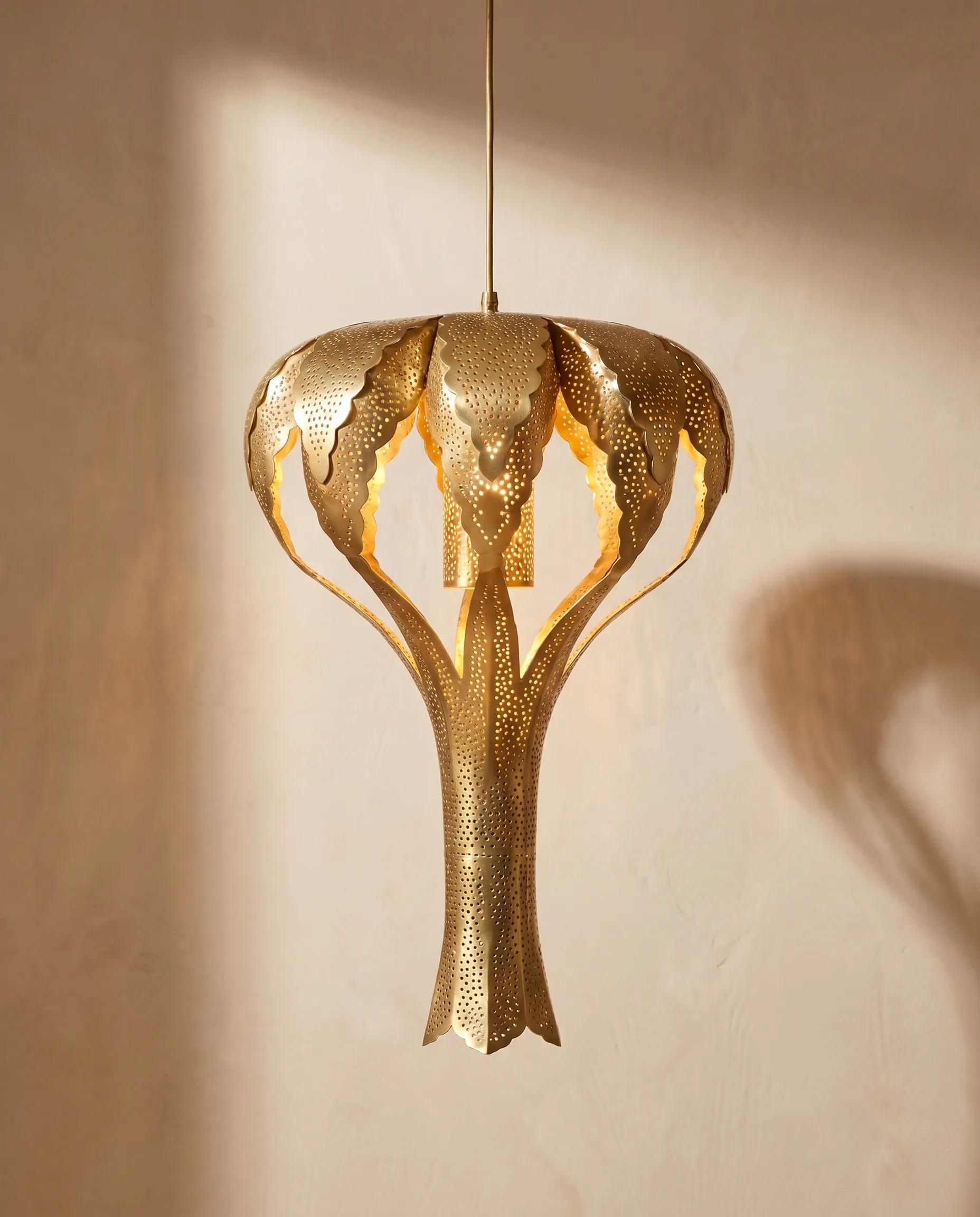 warda pendant -- view 6