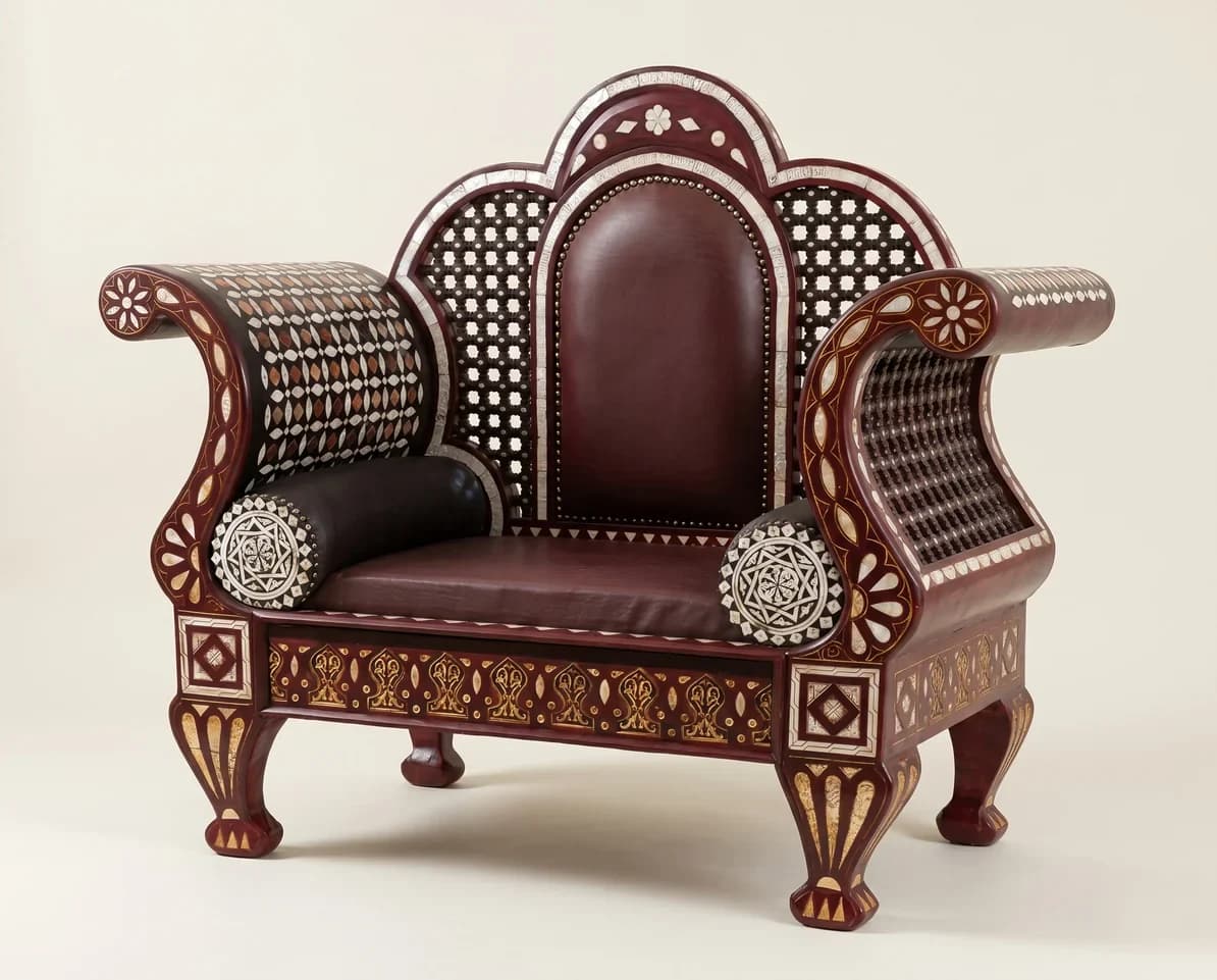Arsh Throne Chair
