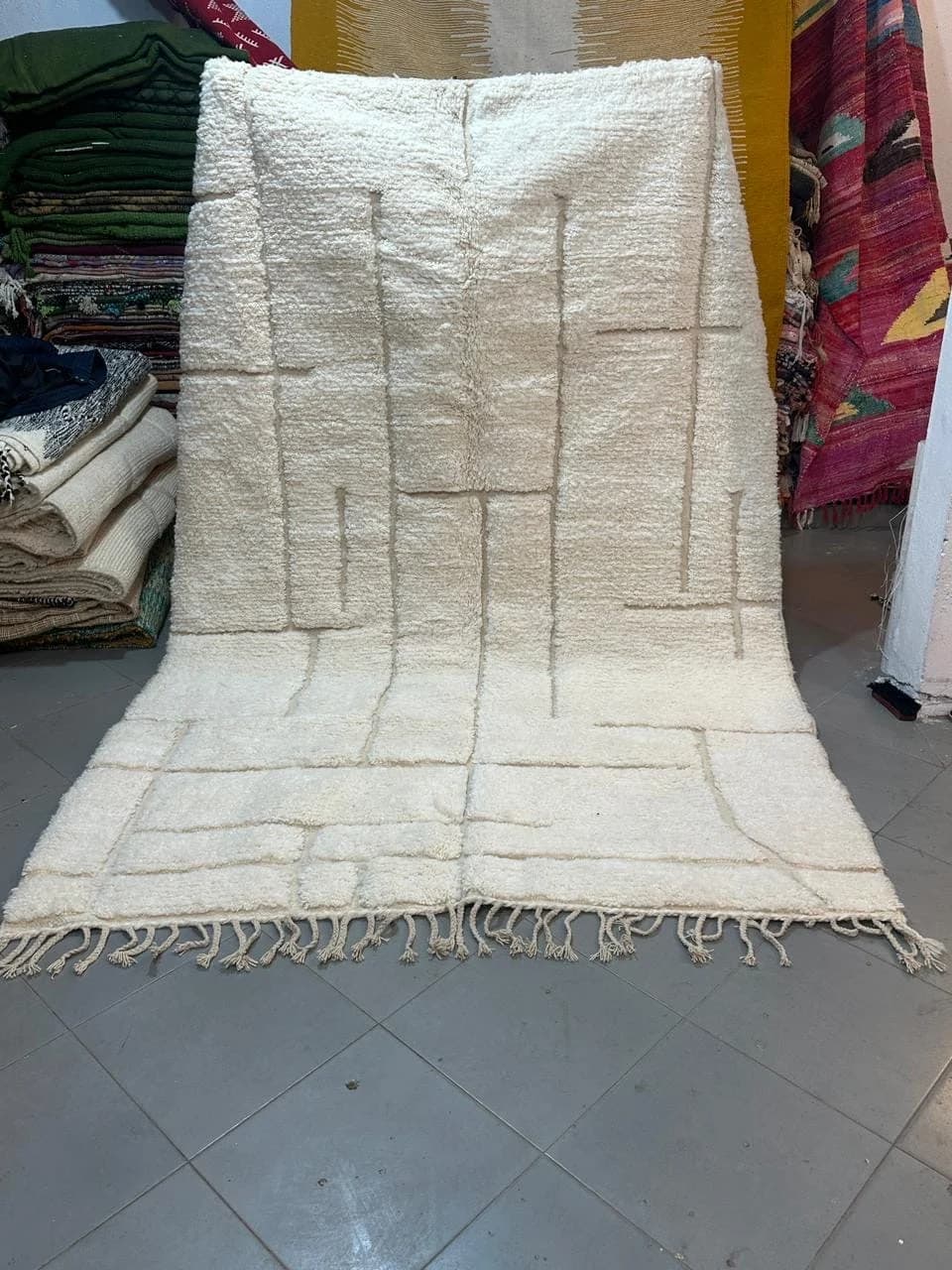 Cream Grid Fringed Rug