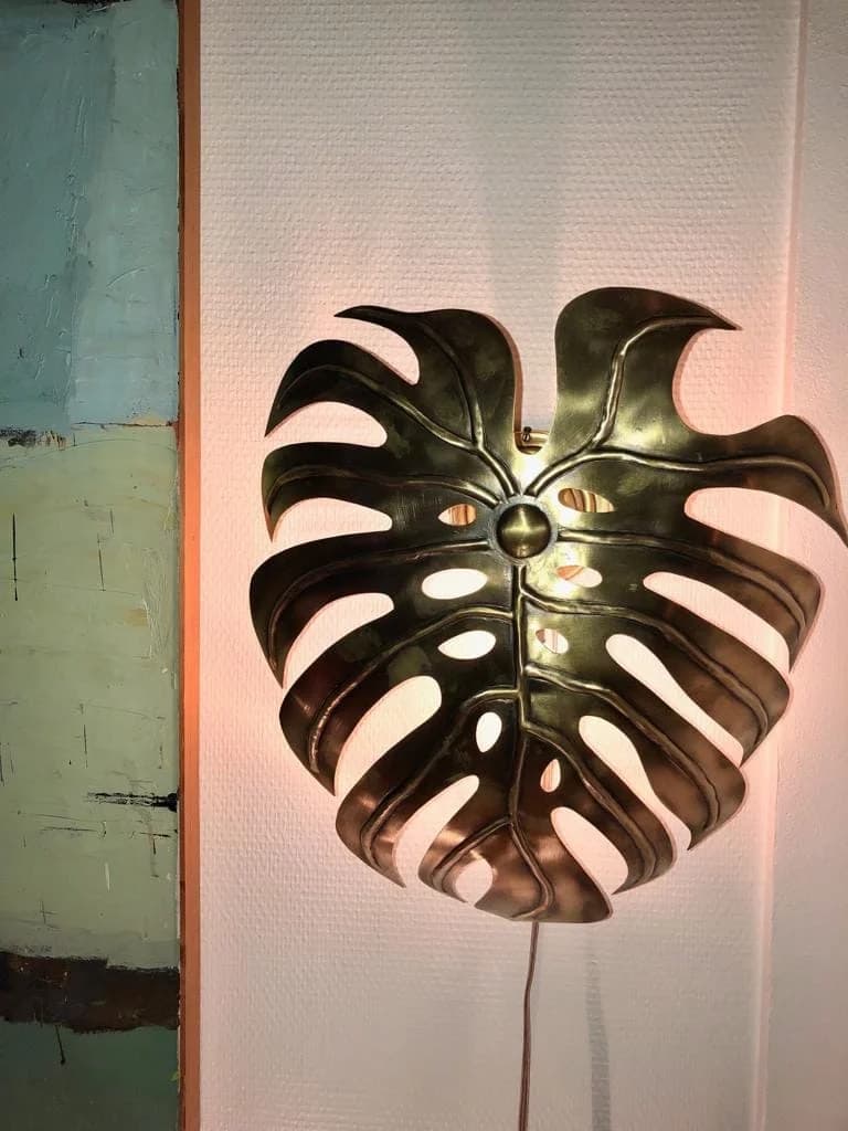 Gold Tone Monstera Leaf Wall Light