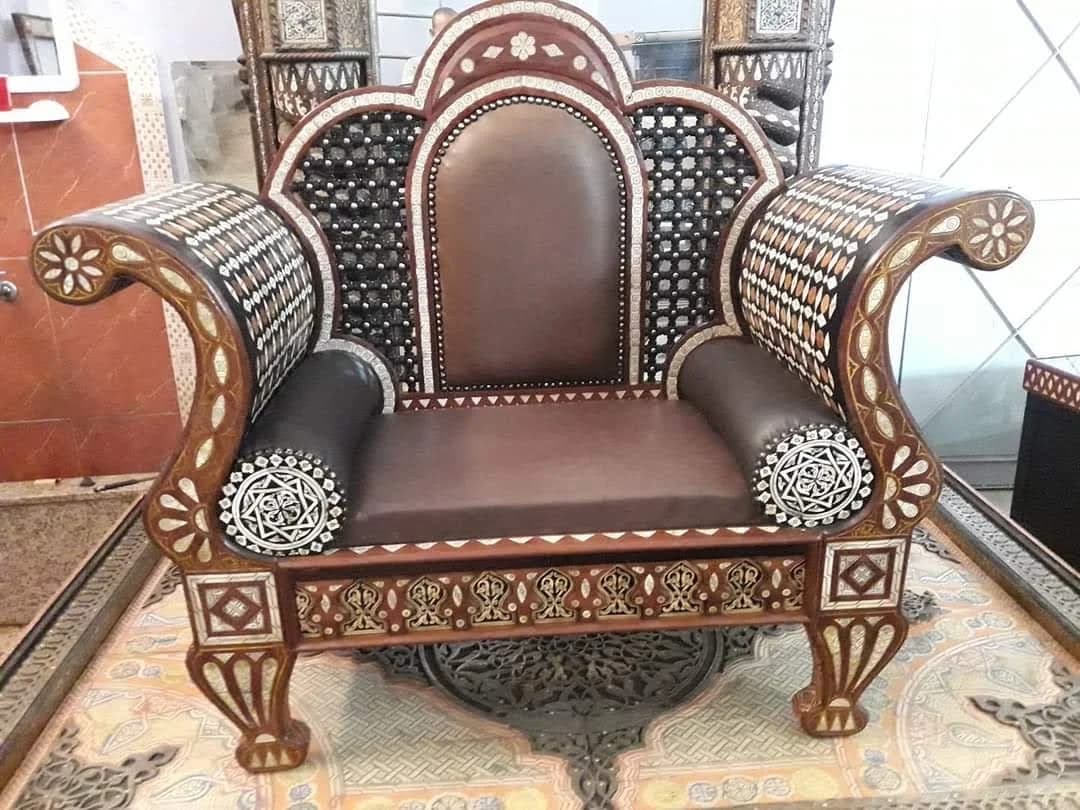 kursi royal — throne chair -- view 3