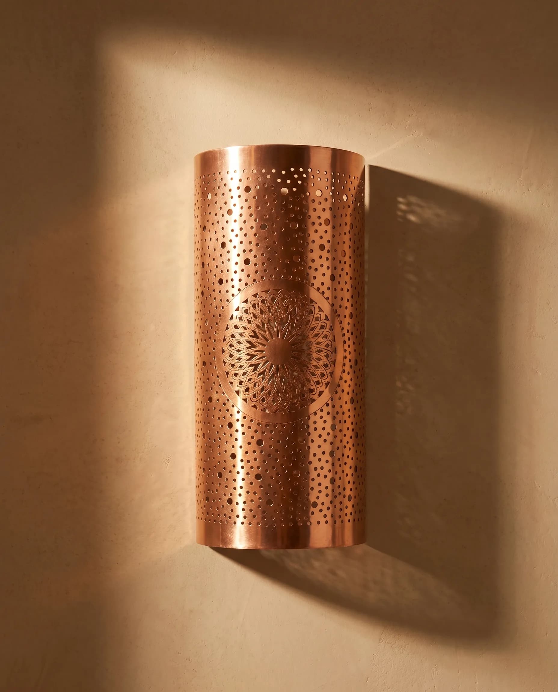 minbar wall sconce -- view 6